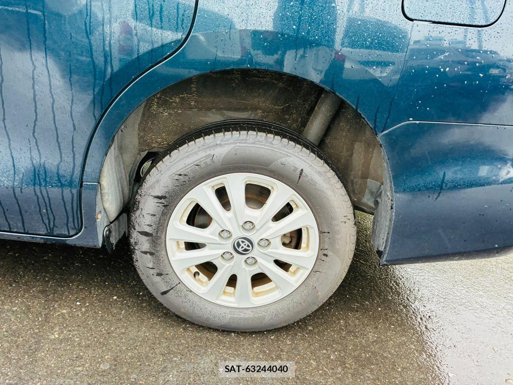Toyota VOXY 2019-10 8468818-30