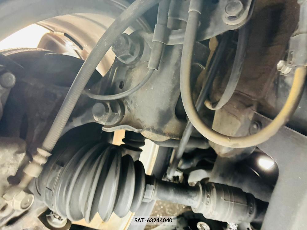 Toyota VOXY 2019-10 8468818-34