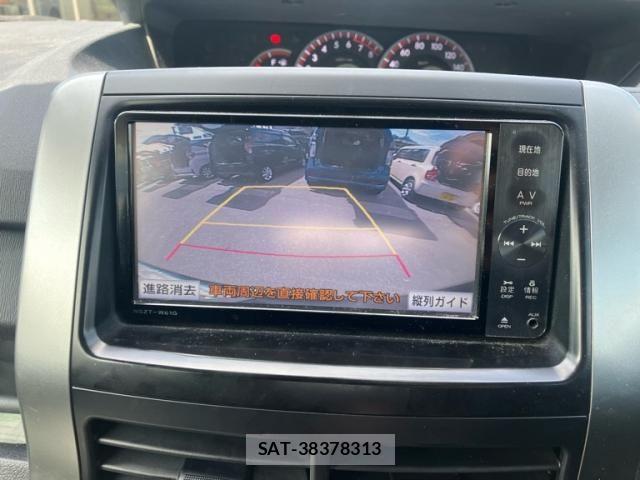 Toyota VOXY 2012-02 8746743-13