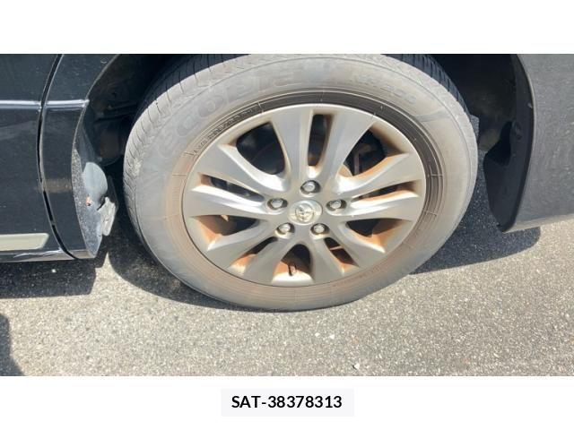 Toyota VOXY 2012-02 8746743-15