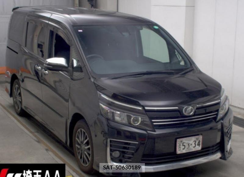 Toyota VOXY 2016-03 8725725-0