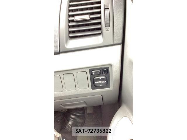 Toyota VOXY 2005-09 8746748-14