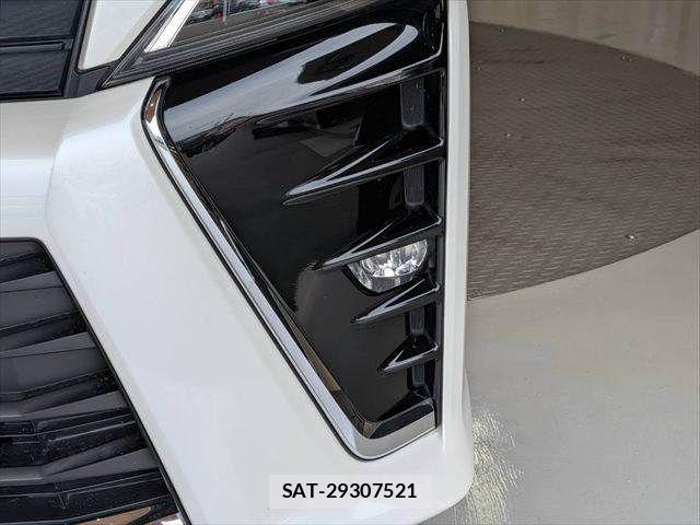 Toyota VOXY 2018-03 8746723-23