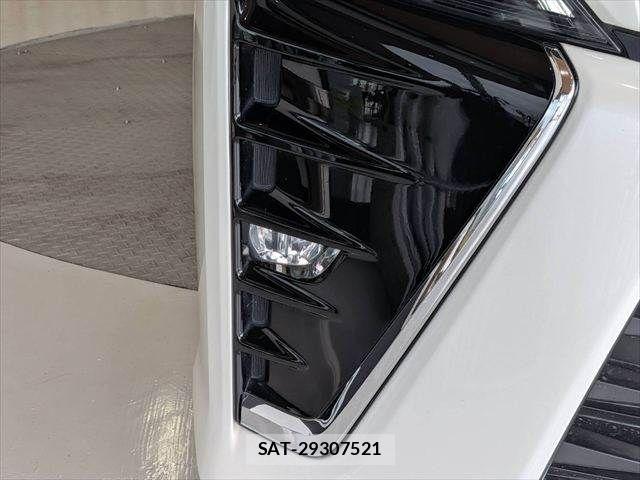 Toyota VOXY 2018-03 8746723-25