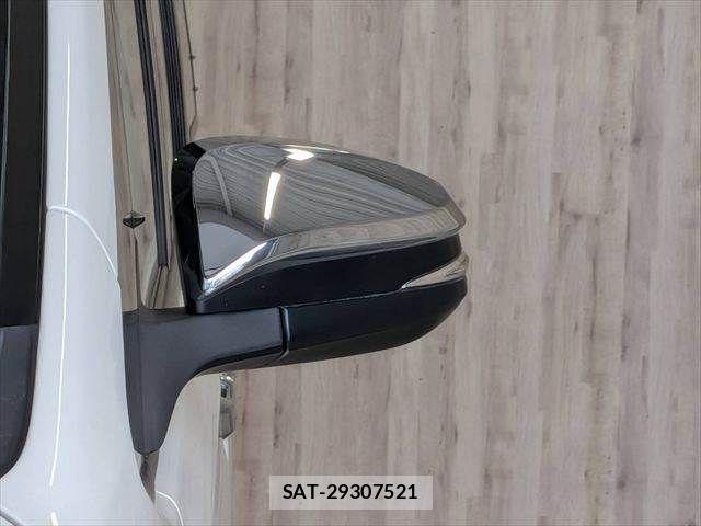 Toyota VOXY 2018-03 8746723-26