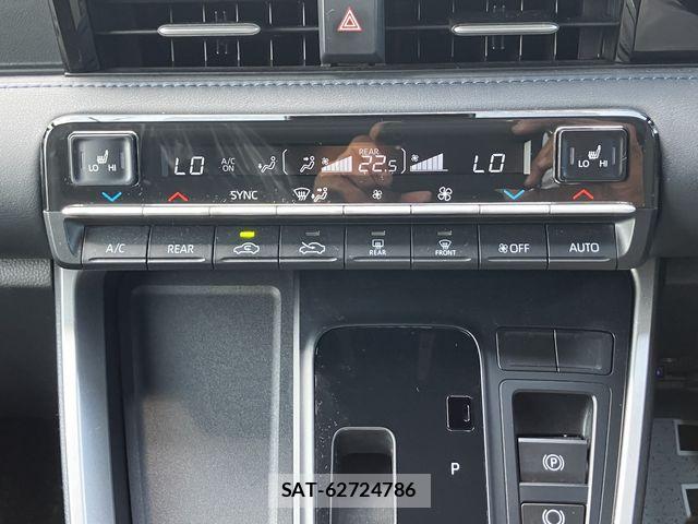 Toyota VOXY 2023-11 8746691-17