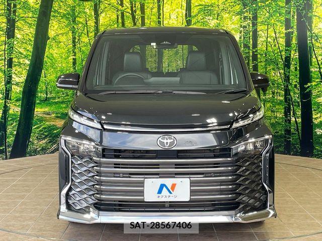Toyota VOXY 2023-06 8746699-15