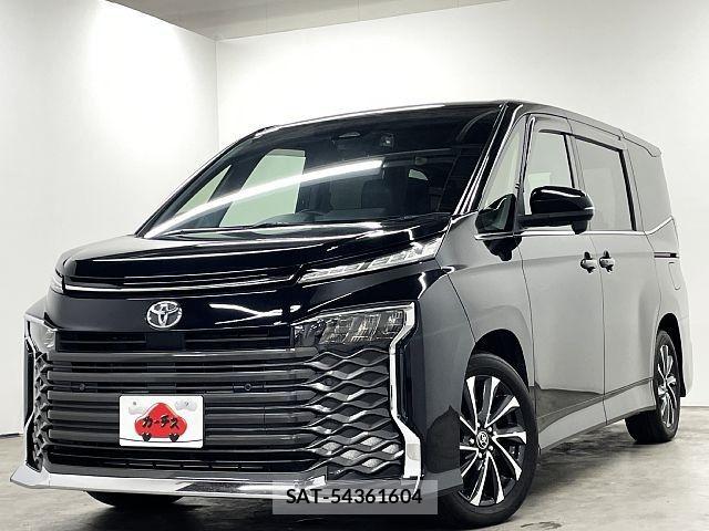 Toyota VOXY 2022-10 8746703-0