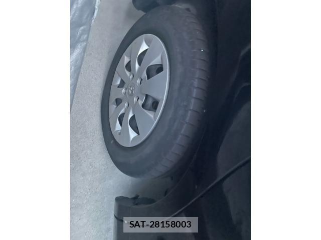 Toyota VOXY 2011-10 8746744-11