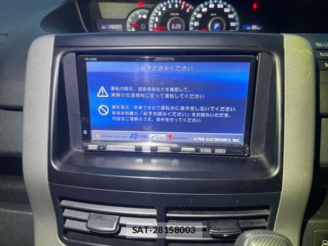 Toyota VOXY 2011-10 8746744-6