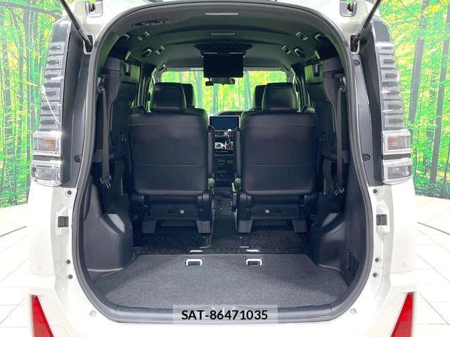 Toyota VOXY 2021-08 8746708-11