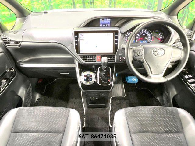 Toyota VOXY 2021-08 8746708-1