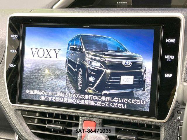 Toyota VOXY 2021-08 8746708-3