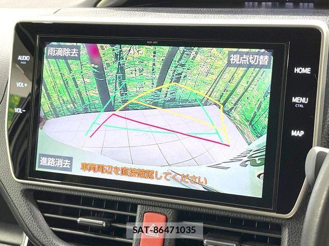 Toyota VOXY 2021-08 8746708-4