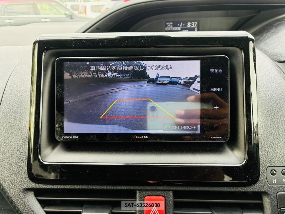 Toyota VOXY 2019-08 8711593-19