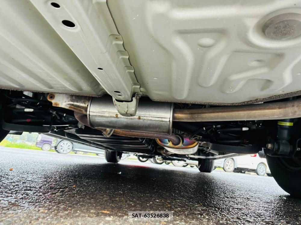 Toyota VOXY 2019-08 8711593-37
