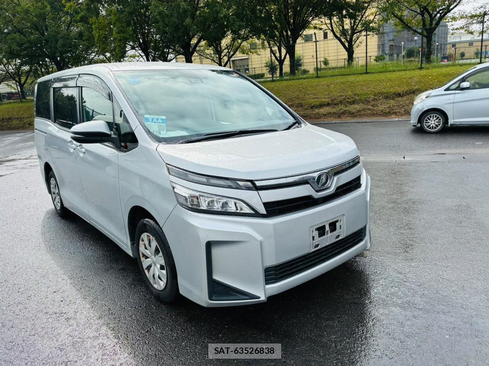 Toyota VOXY 2019-08 8711593-6