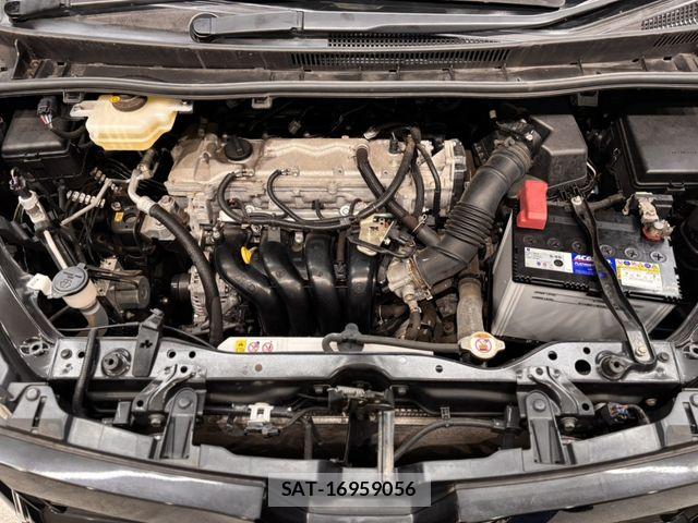 Toyota VOXY 2020-04 8782557-15
