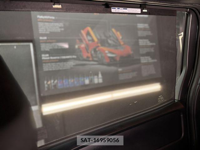 Toyota VOXY 2020-04 8782557-29