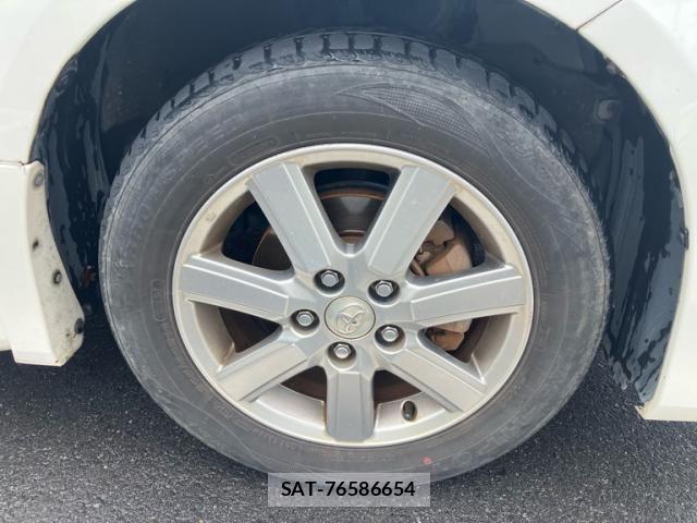 Toyota VOXY 2009-09 8782581-9