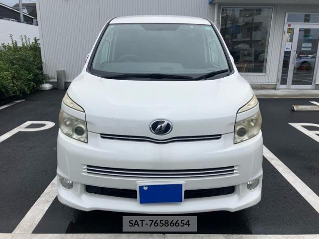 Toyota VOXY 2009-09 8782581-1