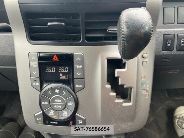Toyota VOXY 2009-09 8782581-25