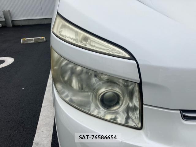 Toyota VOXY 2009-09 8782581-4