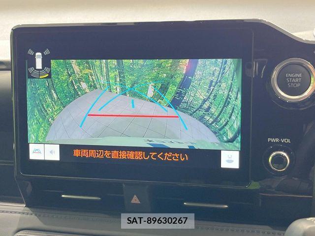 Toyota VOXY 2023-06 8782540-3