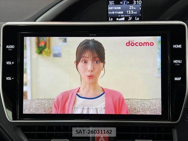 Toyota VOXY 2019-11 8782566-23