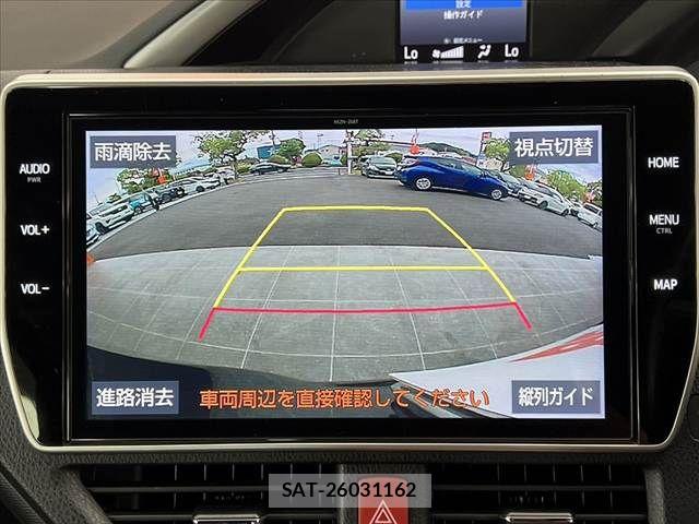 Toyota VOXY 2019-11 8782566-3