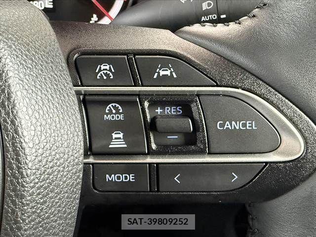 Toyota VOXY 2024-04 8782546-28