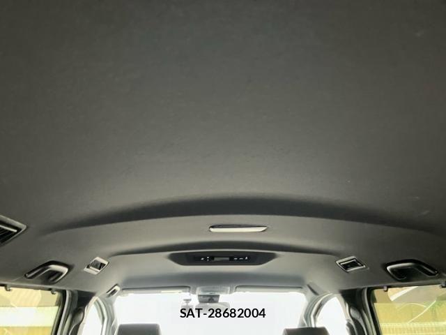 Toyota VOXY 2020-12 8782553-10