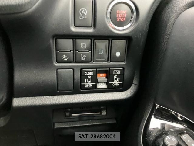 Toyota VOXY 2020-12 8782553-13