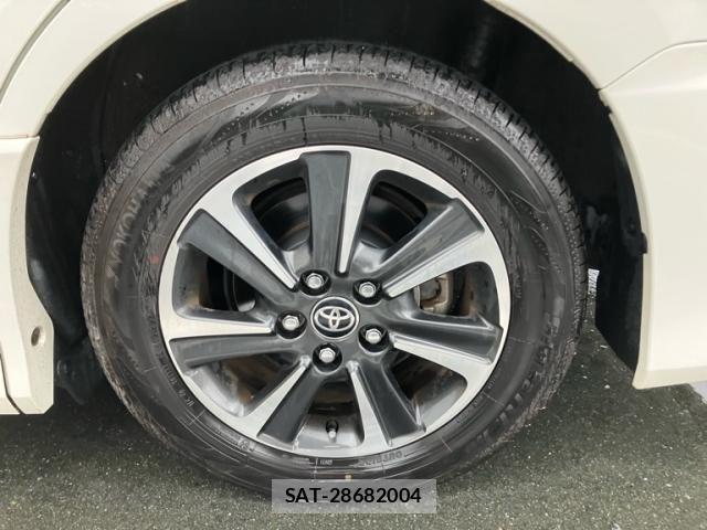 Toyota VOXY 2020-12 8782553-7
