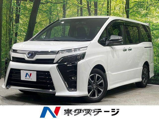 Toyota VOXY 2020-02 8782555-0