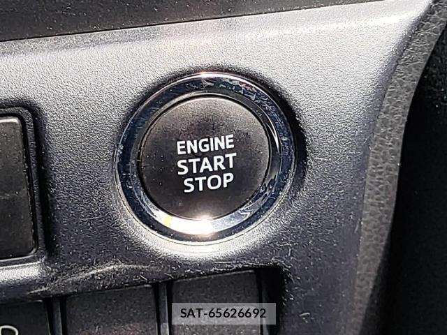 Toyota VOXY 2017-05 8782570-12