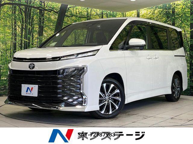 Toyota VOXY 2023-06 8782549-0