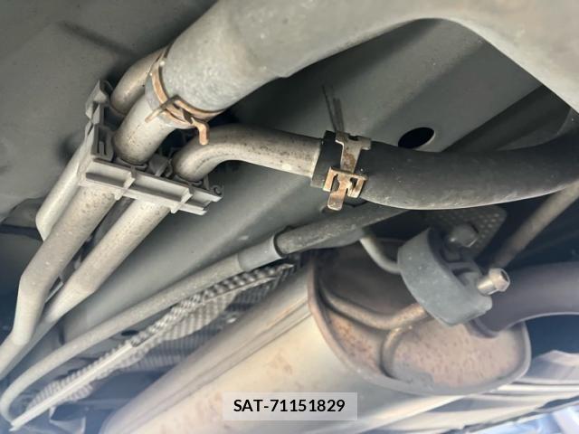 Toyota VOXY 2015-01 8782576-8