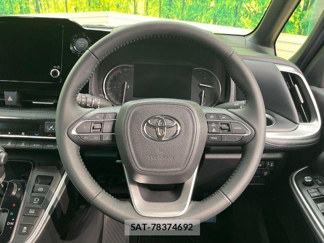 Toyota VOXY 2023-10 8782547-11