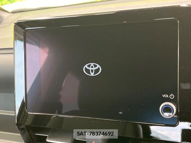 Toyota VOXY 2023-10 8782547-2