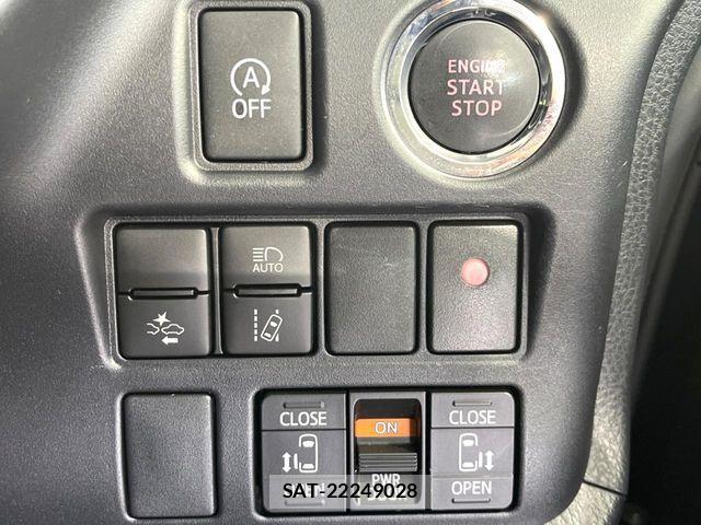 Toyota VOXY 2021-01 8782552-6