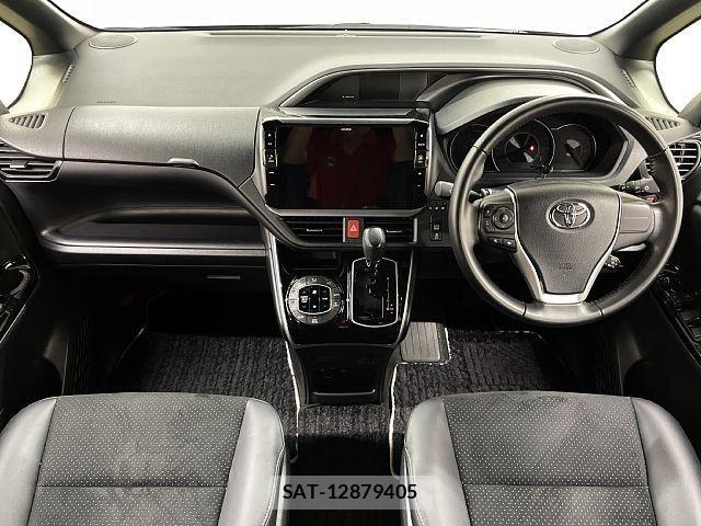 Toyota VOXY 2021-08 8782554-1