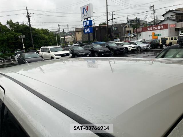 Toyota VOXY 2011-12 8782578-14