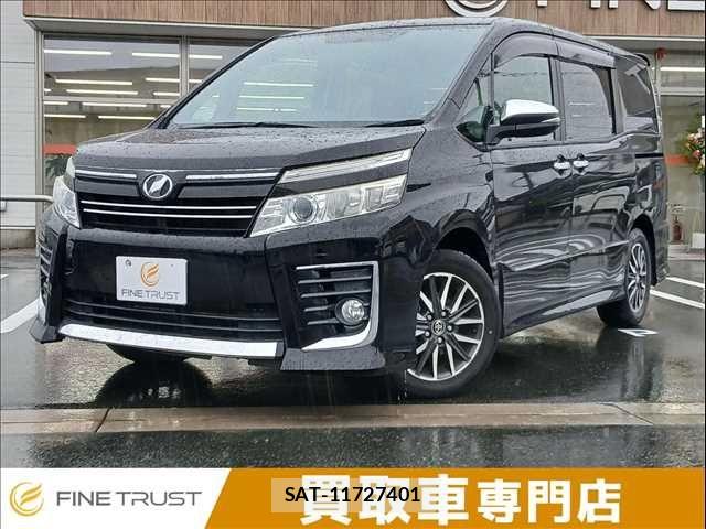 Toyota VOXY 2015-11 8782571-0