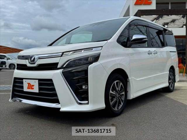 Toyota VOXY 2018-03 8782568-9
