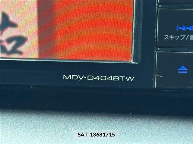 Toyota VOXY 2018-03 8782568-21