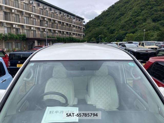 Toyota VOXY 2007-11 8782580-2