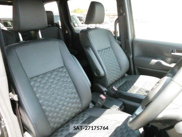 Toyota VOXY 2024-07 8782550-9