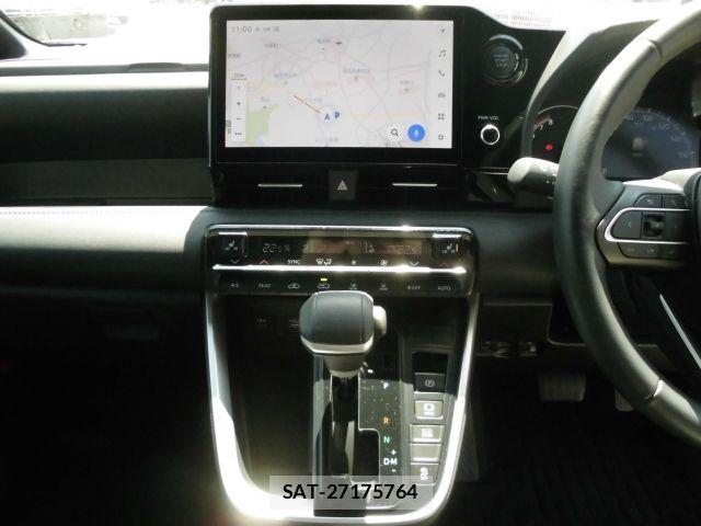 Toyota VOXY 2024-07 8782550-11