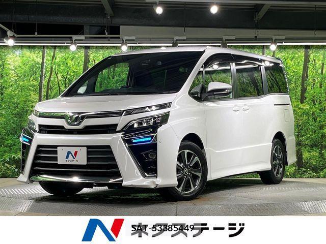Toyota VOXY 2017-08 8782569-0